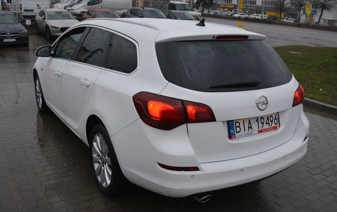 Opel Astra cena 20900 przebieg: 264000, rok produkcji 2011 z Tarnowskie Góry małe 172